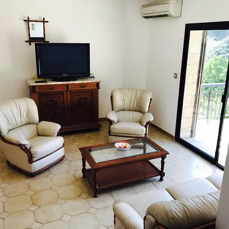 Maison De Charme Situee A Foce Sartène